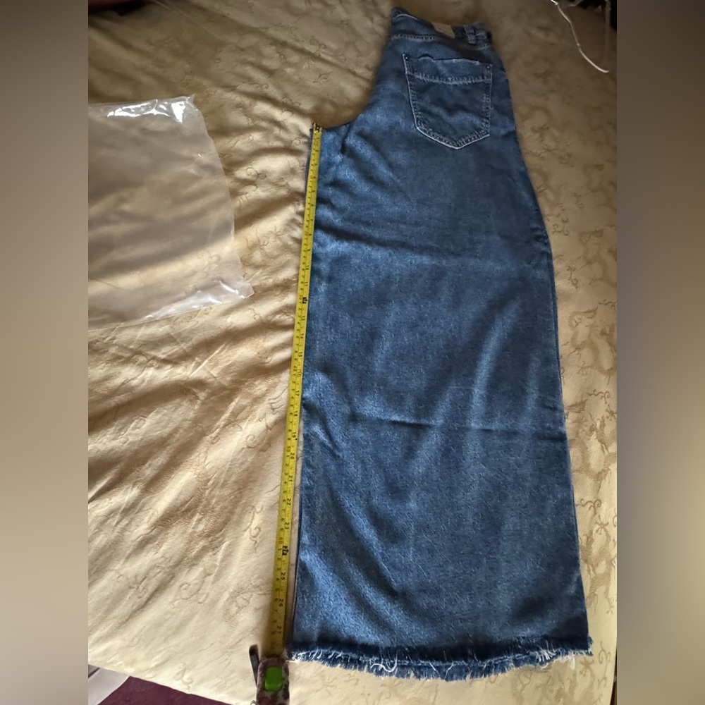 We The Free Old West Slouchy High Rise Wide Leg Jeans, Size 31 - Picture 6 of 6